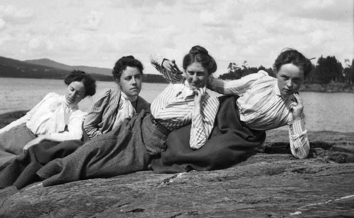Camden family trip late-19th century
