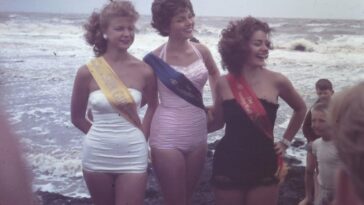 Sun Girl beauty contest 1957