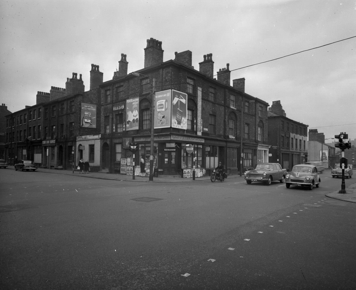 Stretford Road