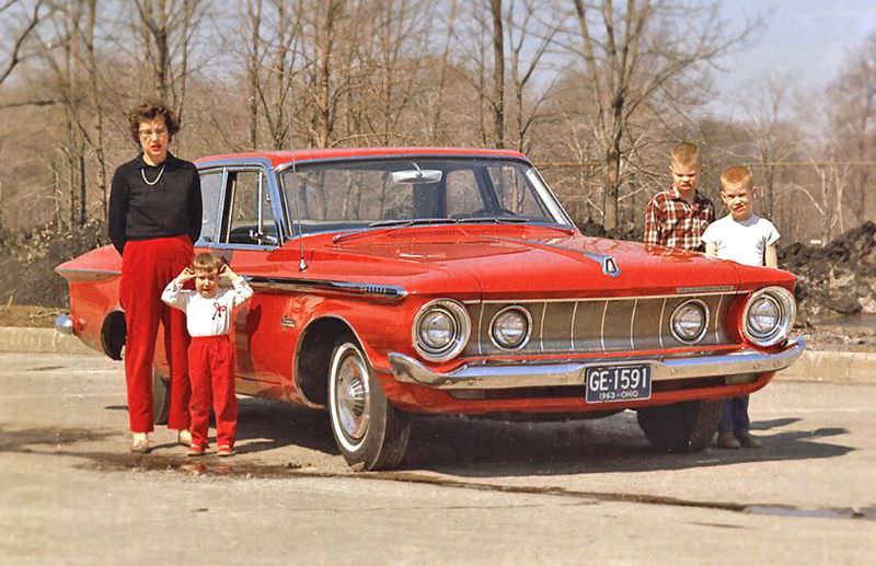 1962 Plymouth Fury 4-Door Sedan