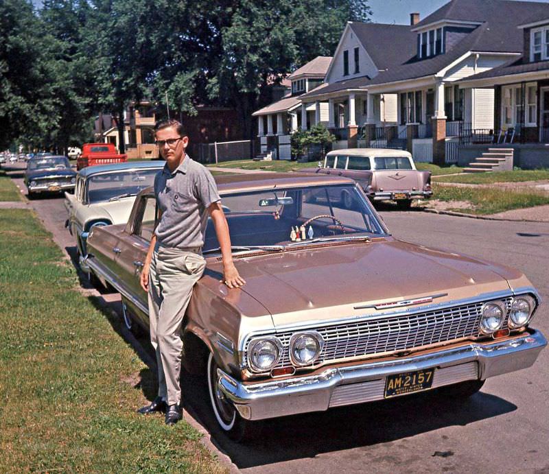 1963 Chevrolet Impala 4-Door Hardtop