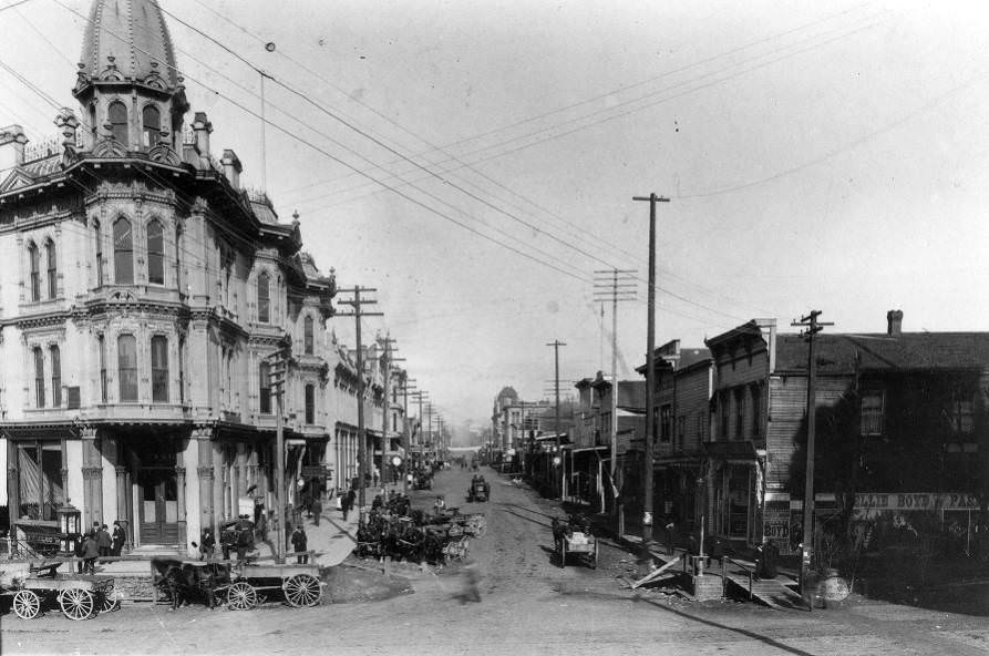 1st Ave. looking northwest from Yesler Way, 1887