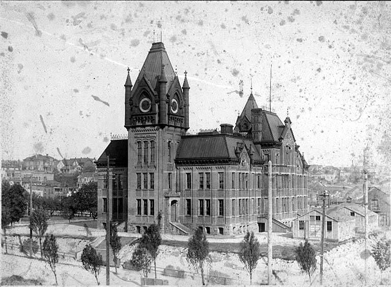 Central School, Madison Street between 6th Ave. and 7th Ave., 1899