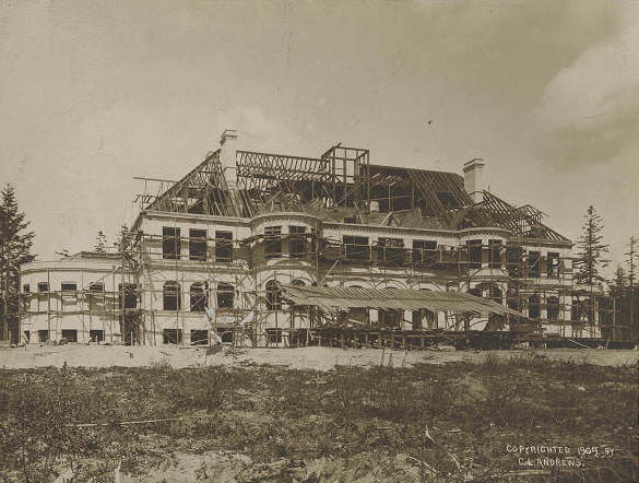 Construction of Denny Hall, 1895