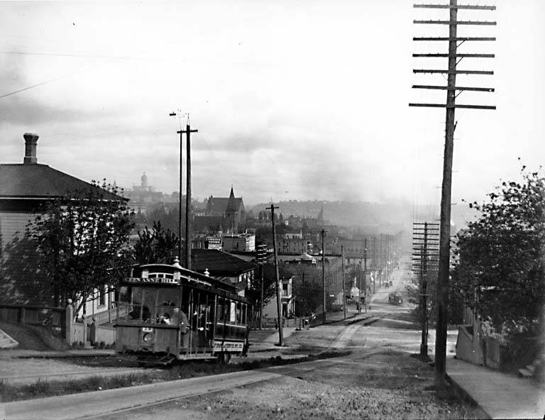 Cable car of the First Avenue Railway Co. on 2nd Ave., 1898