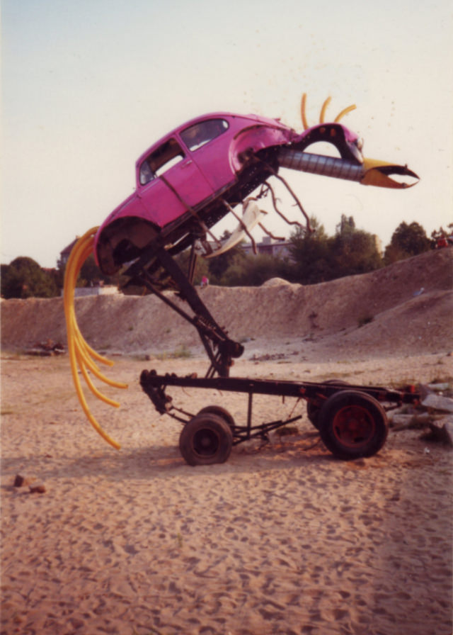 The Bizarre Artworks from Scrapped Cars by the Mutoid Waste Company from the 1980s