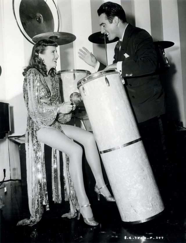 Fabulous Photos of Barbara Stanwyck during the Filming of 'Ball of Fire (1941)'