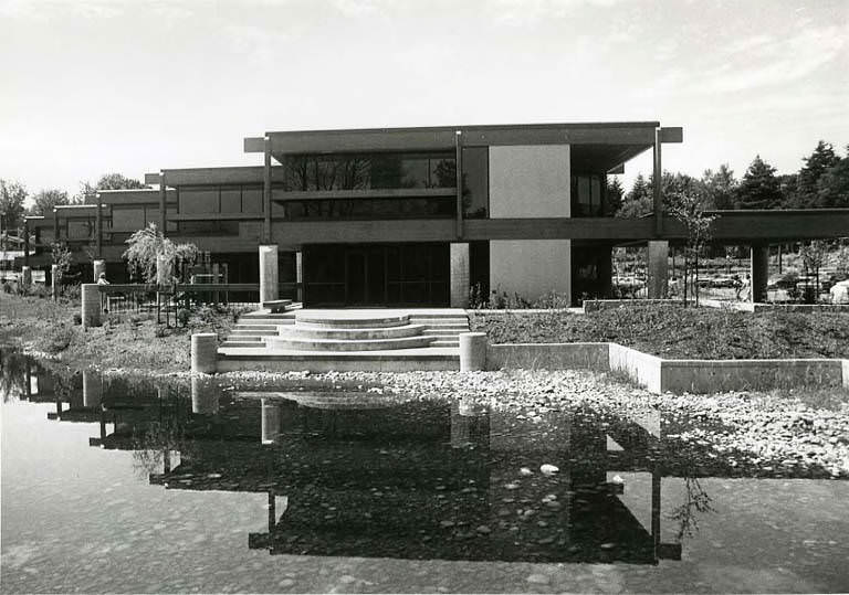 Bellevue Multi-purpose center, Bellevue, Washington, 1980