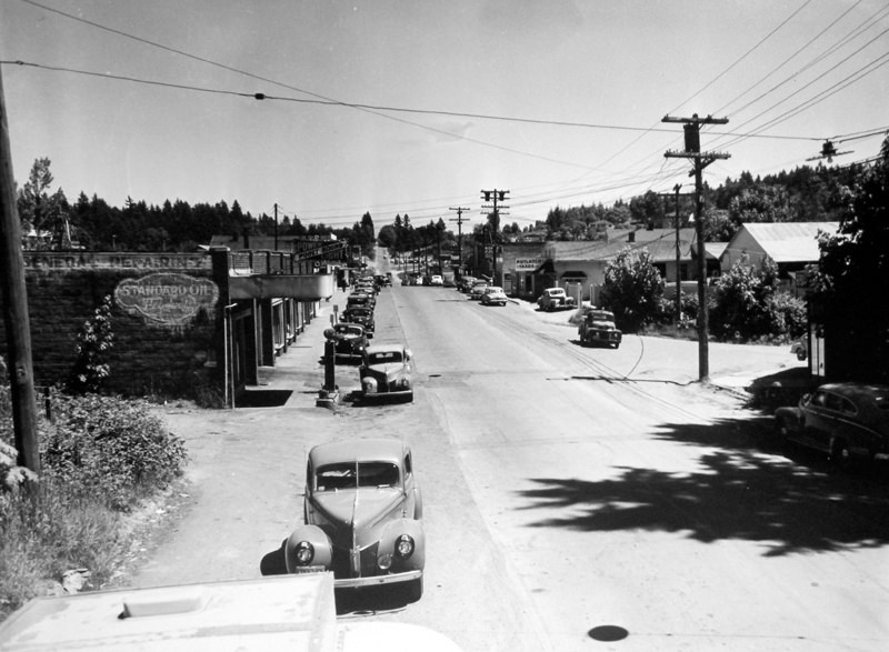 Main Street in the original business district of Bellevue, 1949