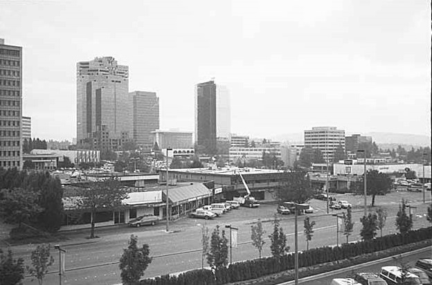 Bellevue Way, Bellevue, 1986