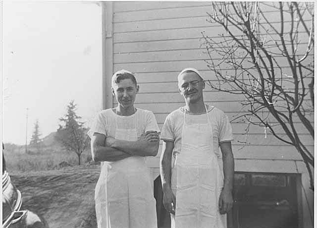Delbert Hutchison and John Viehmann, Bellevue, 1938