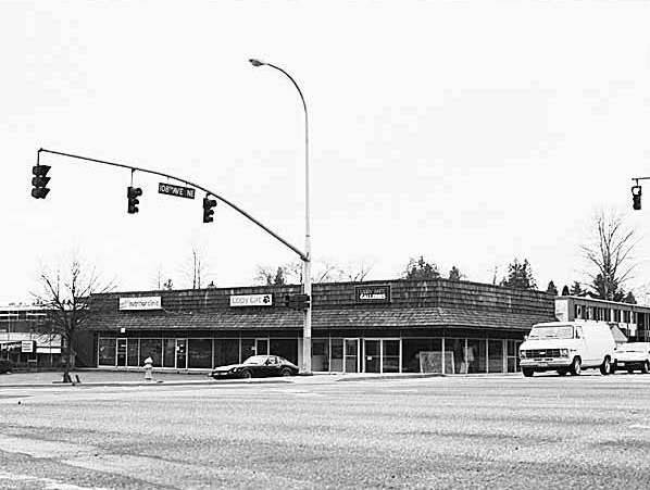 Intersection of NE 8th Street and 108th Avenue NE, Bellevue, February 15, 1987