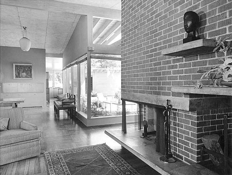 Isaacs house interior showing living room, Hilltop neighborhood, Bellevue, 1950s