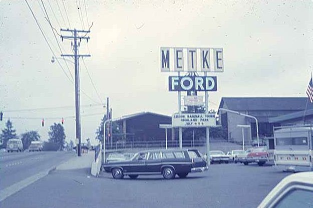 Metke Ford, Bellevue, 1969