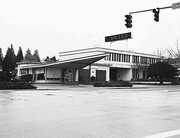 NE 8th Street at 106th Avenue NE, Bellevue, February 15, 1987