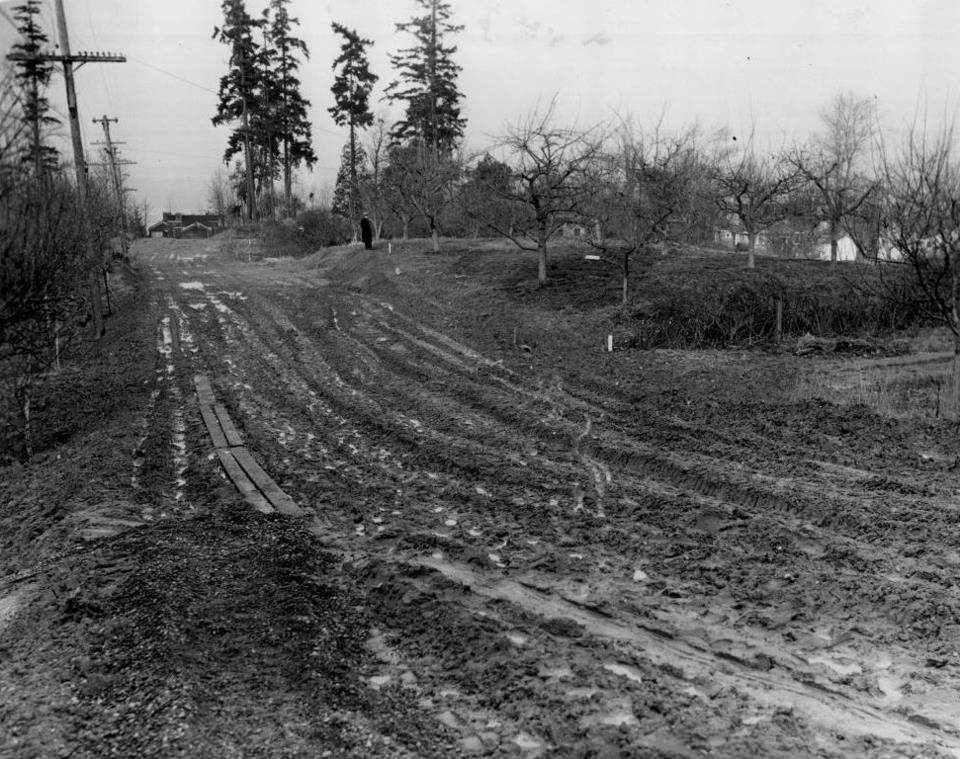 Hunt's Point Road, 1937.