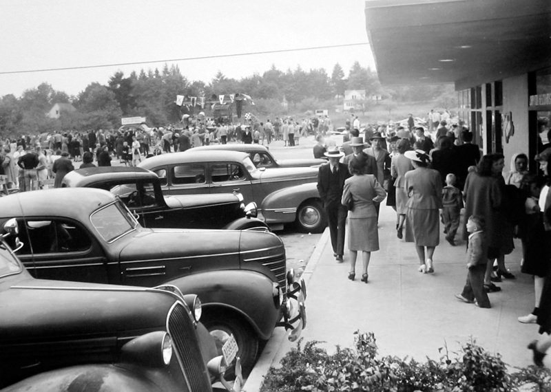 Bellevue Shopping Center, 1947