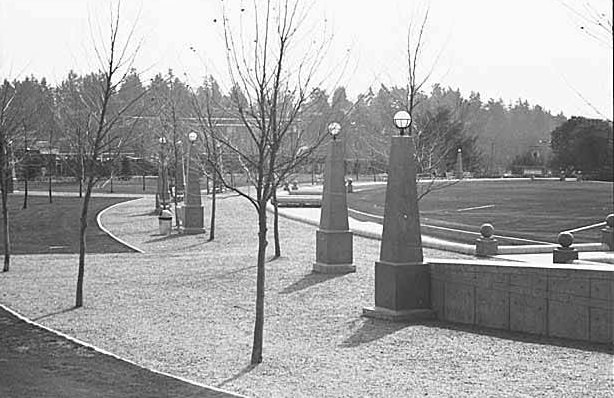 Bellevue Downtown Park, Bellevue, March 12, 1988