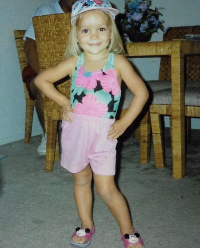 Adorable Childhood Photos of Britney Spears from the 1890s and 1990s