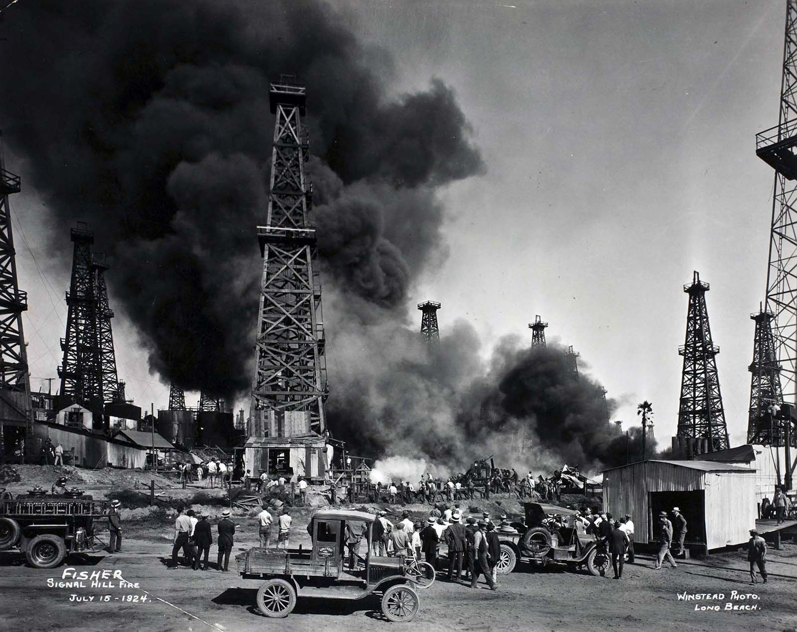 Oil fire on Signal Hill, July 15, 1924.