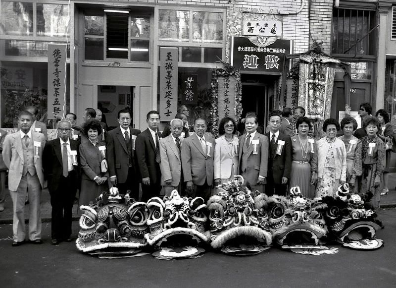 Chinatown community leaders, Waverly Street, San Francisco, 1982