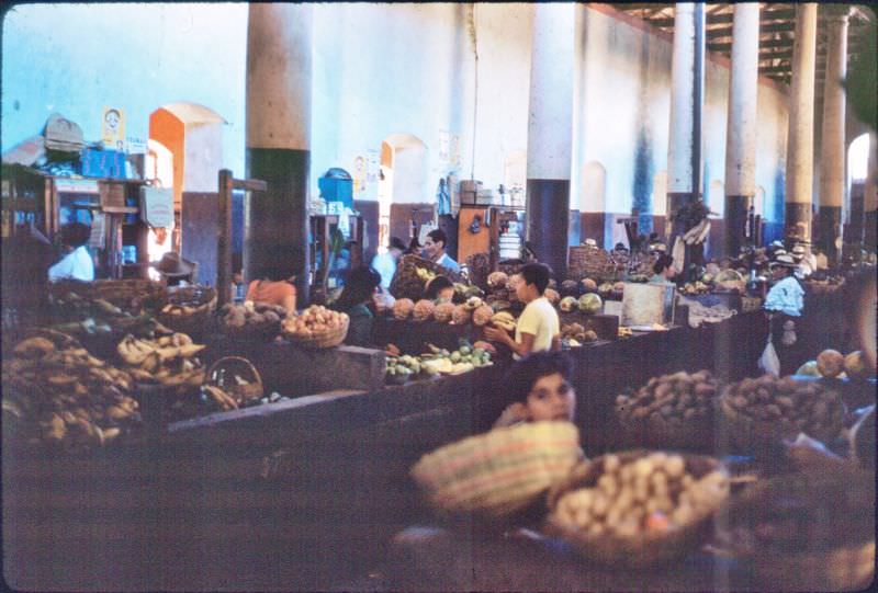 San Gil fruit market, Colombia