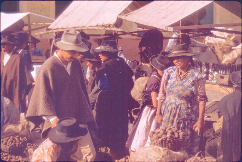 Woman was selling potatoes, Colombia