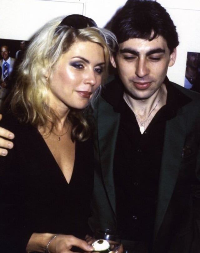 Beautiful Photos of Debbie Harry and Chris Stein during their Romantic Relationship