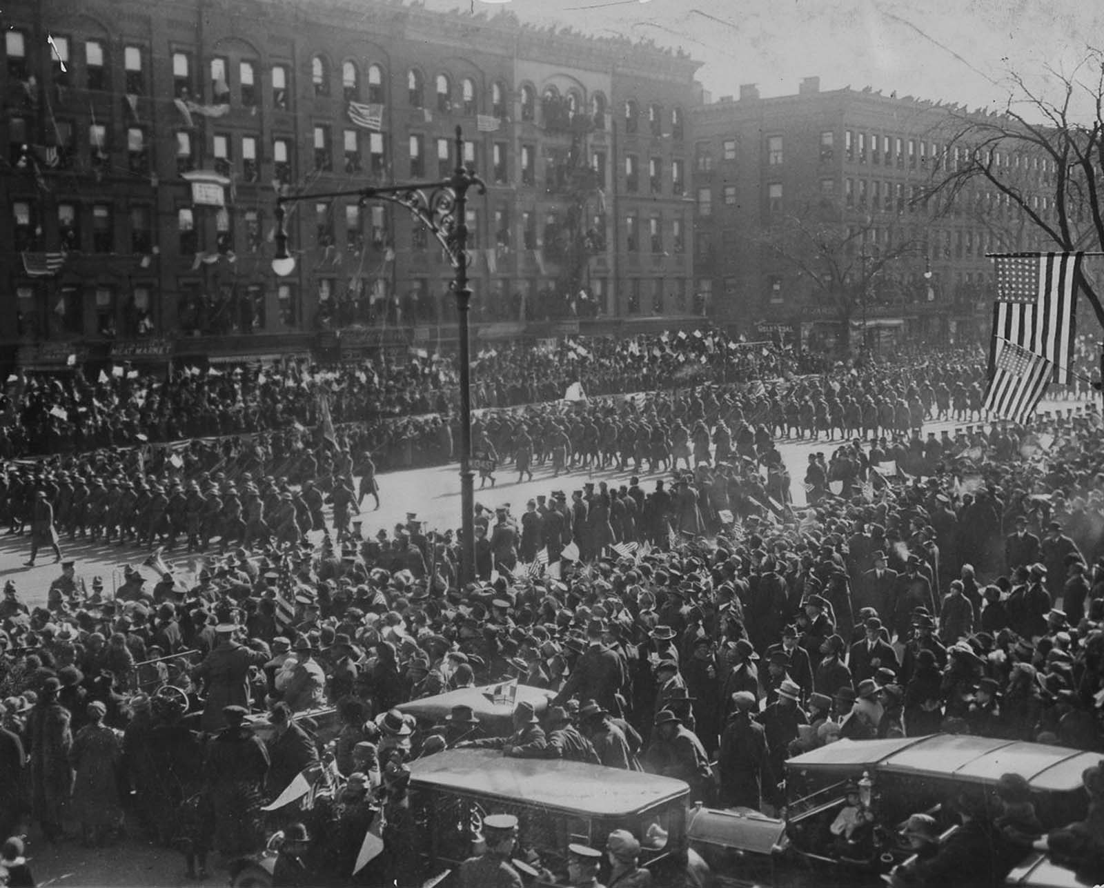 Harlem Hellfighters: The Brave African American Regiment renowned for courage despite Prejudice, during WWI