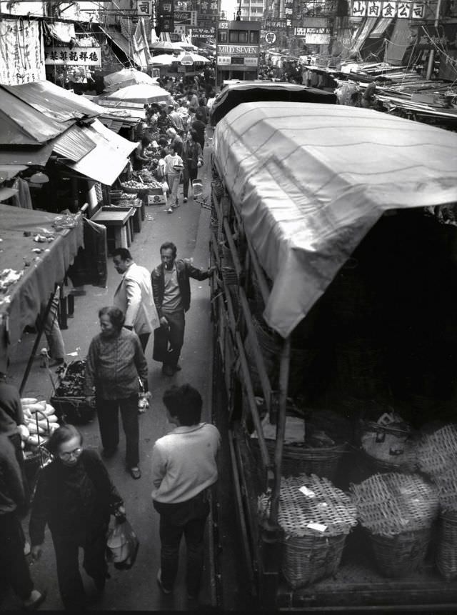 Chung Yeung Street at North Point, Hong Kong, 1986