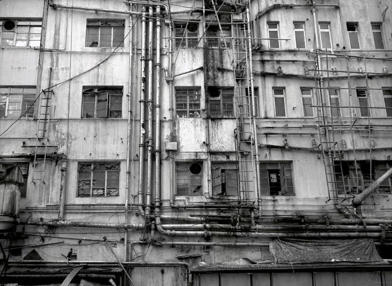 Chungking Mansion, located at 36-44 Nathan Road in Tsim Sha Tsui, Kowloon, Hong Kong, 1986