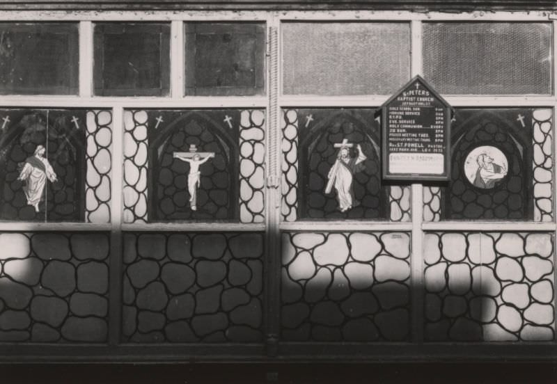 A Park Avenue storefront church in Harlem, 1946
