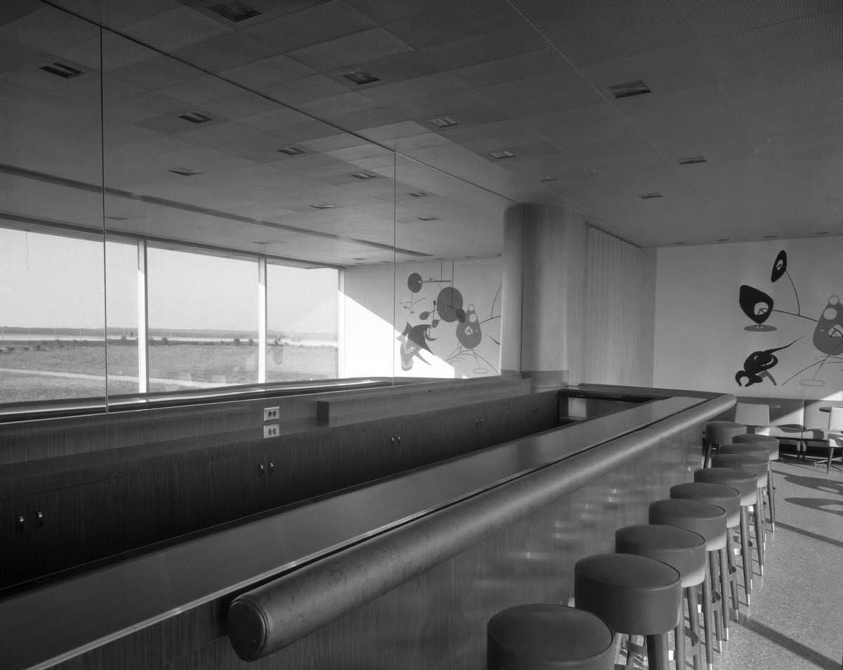 Nashville Airport new terminal interior, 1961