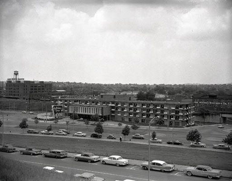 Nashville Business - Holiday Inn, 1960s