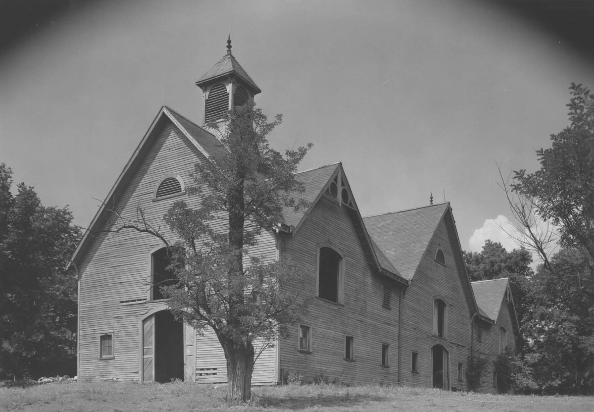 Barn at Belle Meade Plantation, 1940
