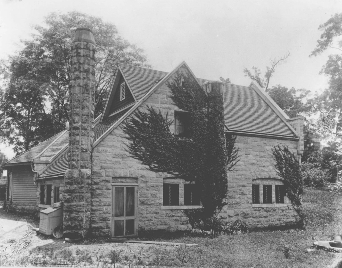 Belle Meade Mansion dairy, 1940