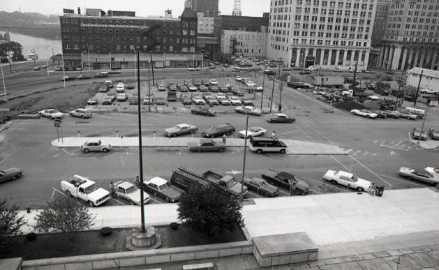 Parking lot construction surrounding the Metropolitan Courthouse, Nashville, 1976