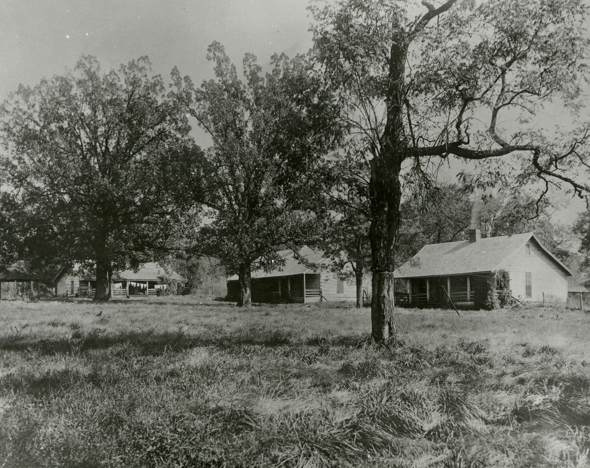 Former slave quarters at Belle Meade Plantation. 1940s