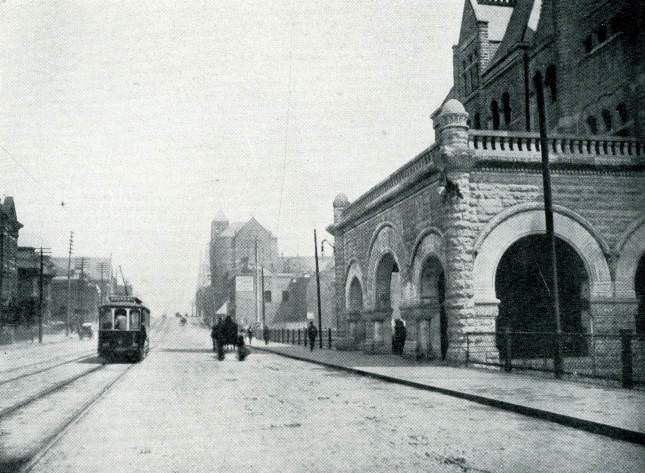 Glimpses of Nashville, Tennessee: Broad Street showing Union Station entrance, 1900