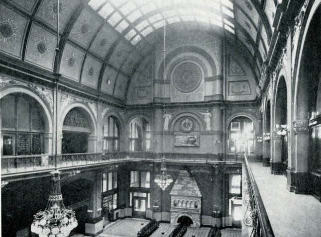 Interior of Union Station, Nashville, 1900s