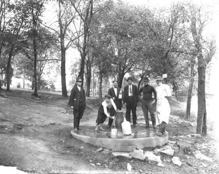 Sulphur fountain at Morgan Park, Nashville, Tennessee, 1920s