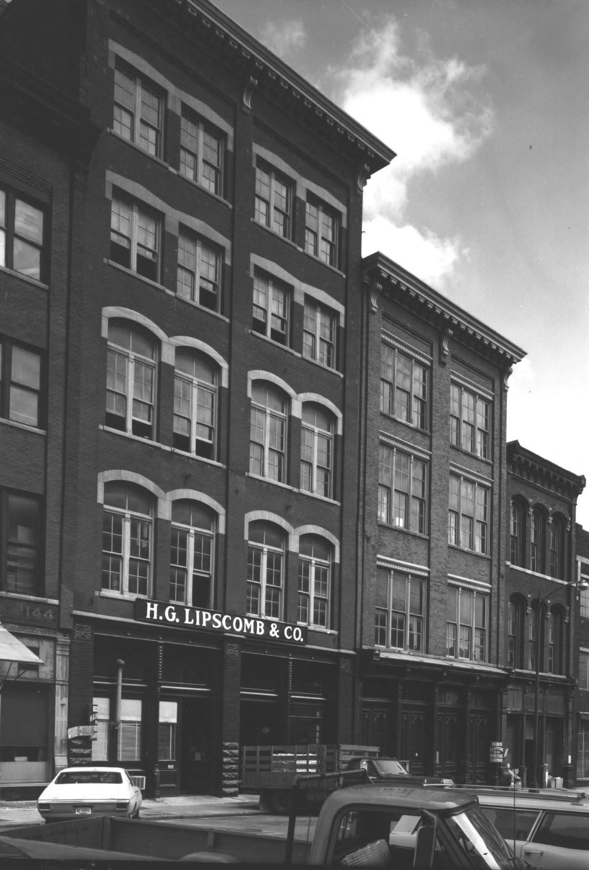 H.G. Lipscomb & Co. and Charles Nelson & Co. buildings, 1970