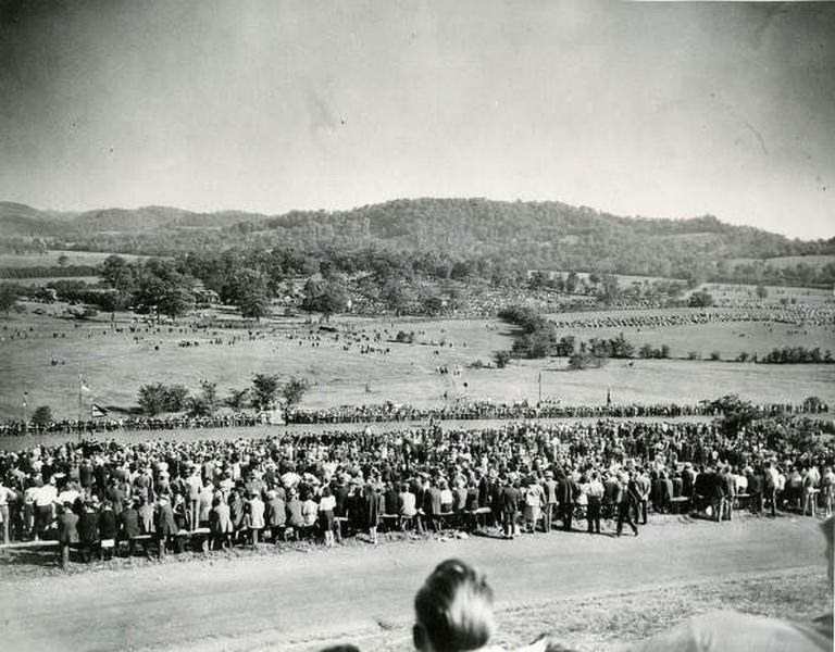 Iroquois Memorial Steeplechase, 1942