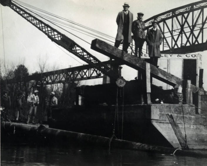 City of Nashville Water Works construction of waterline, Nashville, 1929