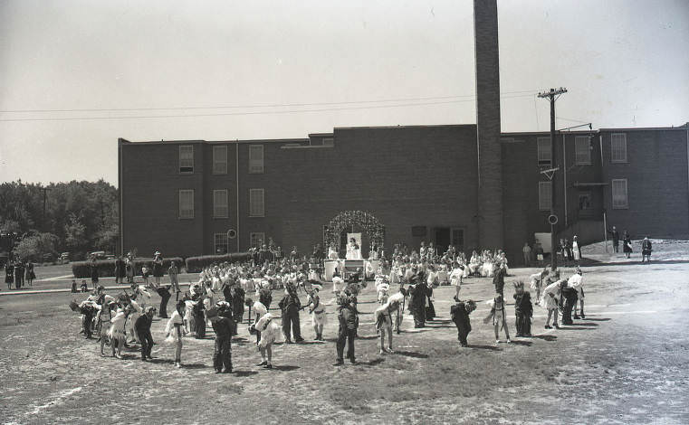 Schoolchildren participating in the May Day events at Eakin Elementary, Nashville, Tennessee, 1941