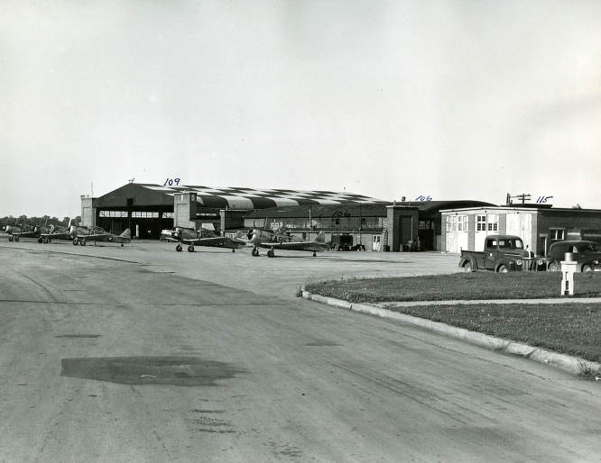 Checkerboard hangar at Berry Field, Nashville, Tennessee, 1950
