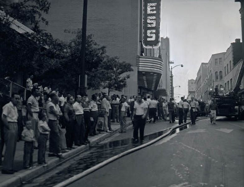 Maxwell House fire, 1958