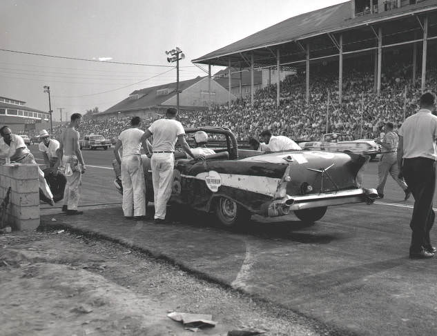 NASCAR 100-mile race at the Nashville Fairgrounds Speedway, 195
