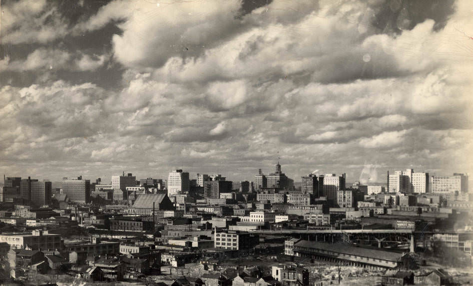 Downtown Nashville skyline, facing northwest, 1950