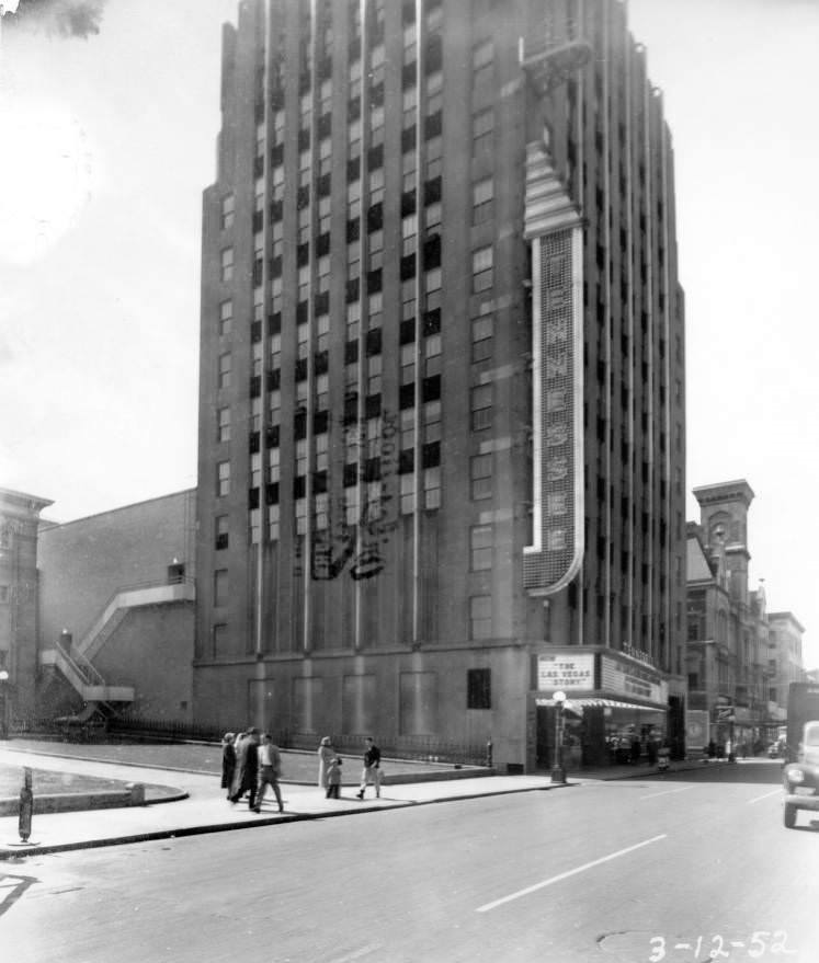 Tennessee Theatre on Church Street, Nashville, Tennessee, 1952